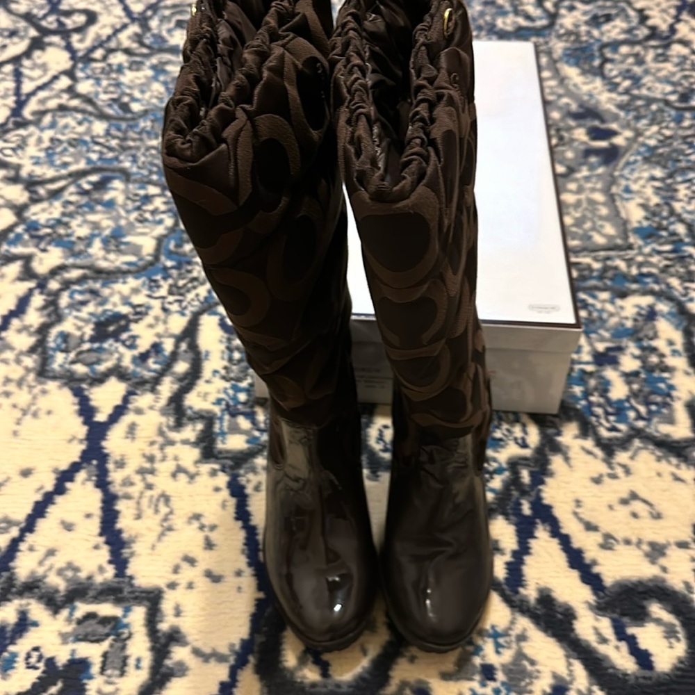 Coach puffy boots size 8.5 women’s